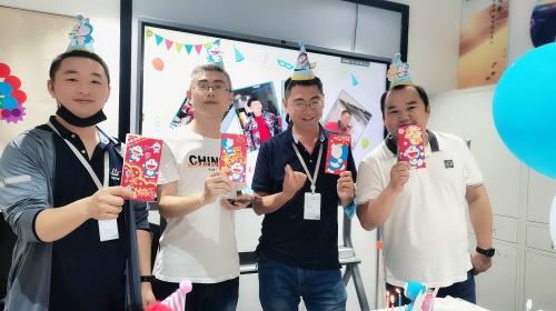 生日遇上六一 ｜童心未泯